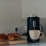 Premium Familienhaus Modern, Garten & Ruhige Lage Nyaraló