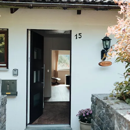Nyaraló Premium Familienhaus Modern, Garten & Ruhige Lage *