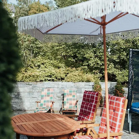 Kindvriendelijk In Met Tuin - Modern & Rustig Gelegen * Winterberg