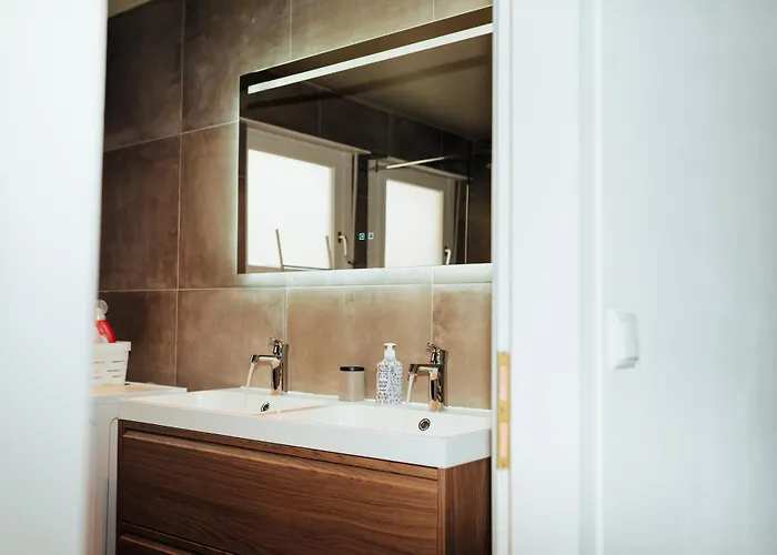 Kindvriendelijk In Met Tuin - Modern & Rustig Gelegen 度假居